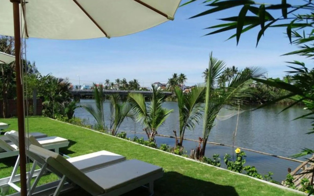 Ylang Garden Villa