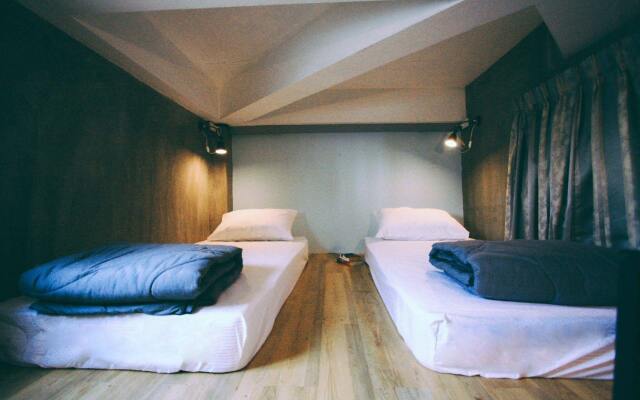 A7 Hidden Hostel