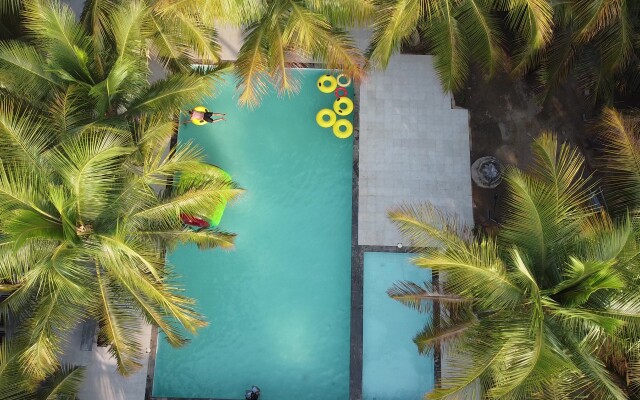 Royal Castle Farm Stay Resort