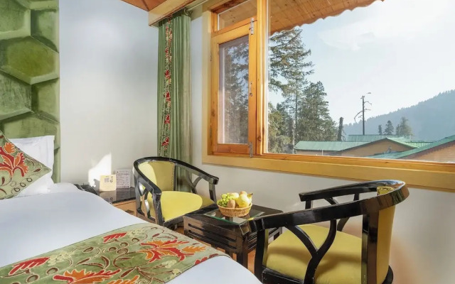 Hotel Pine Spring Gulmarg