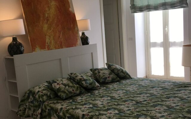 L'escalier, in the Heart of Baroque Noto