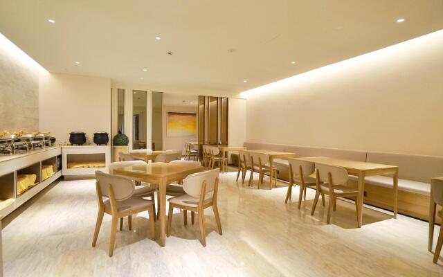 Ji Hotel Shanghai Xujiahui Tianyaoqiao Road