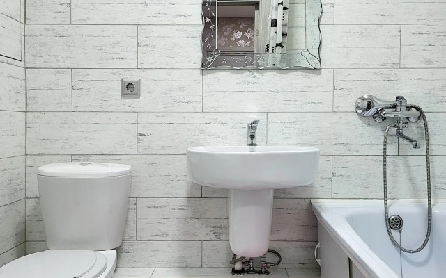 Апартаменты на проспекте Маркса 43