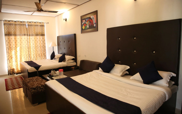 Dewdrop Classic Fall resort