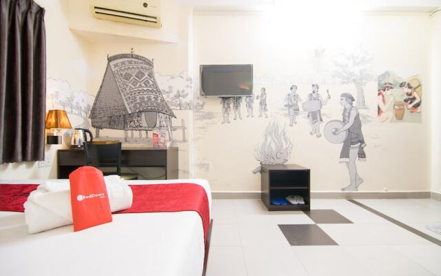 RedDoorz @ Dang Thi Nhu Street