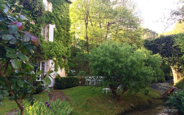 Hôtel Le Moulin de la Beune