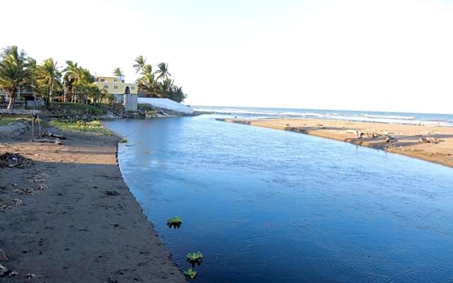 Lunazul Hotel By Rotamundos