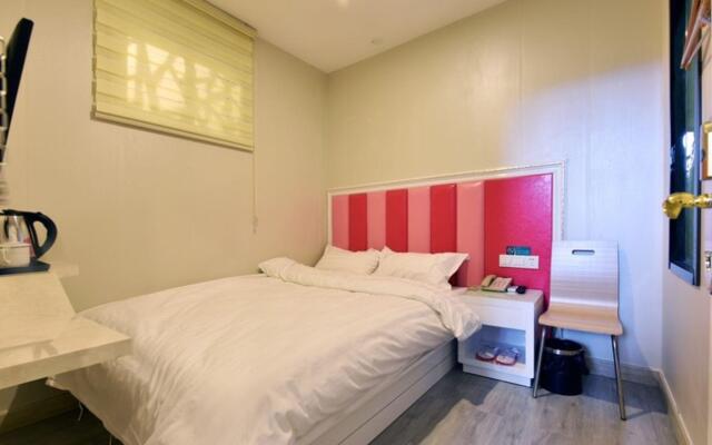 Shell Hotel Shanghai Baoshan Hutai Road Branch