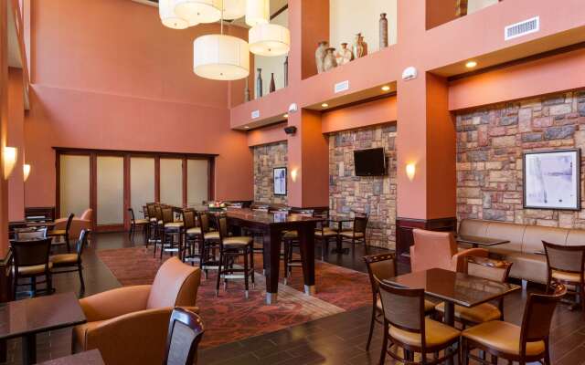 Hampton Inn & Suites Mission