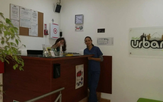Hostal Urban Inn - Hostel
