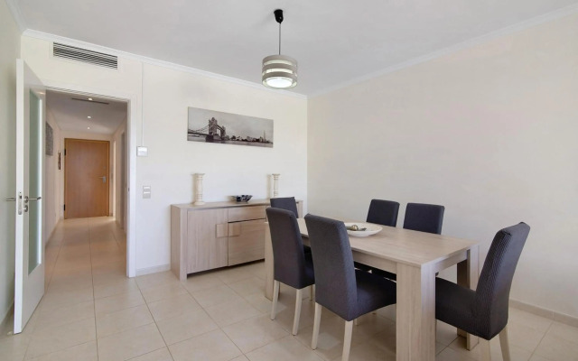 Albufeira Townhouse beach by AlbufeiraRentals