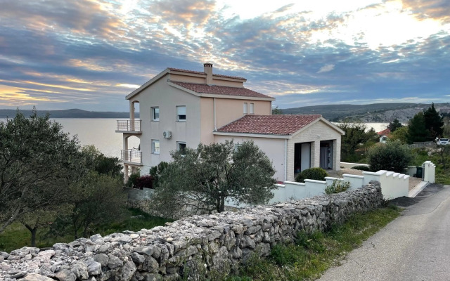 Villa Mebelle mit Meerblick