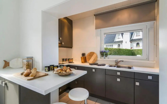 Villa Gamoni - spacious holiday home with garden