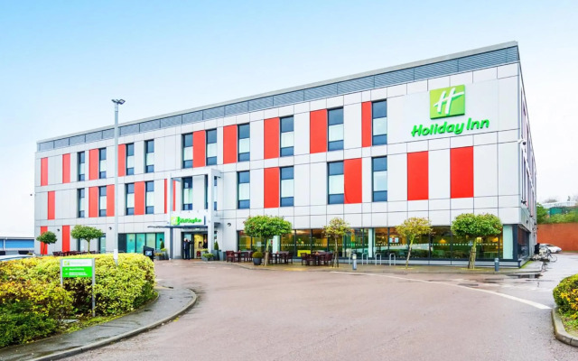 Holiday Inn London - Luton Airport by IHG
