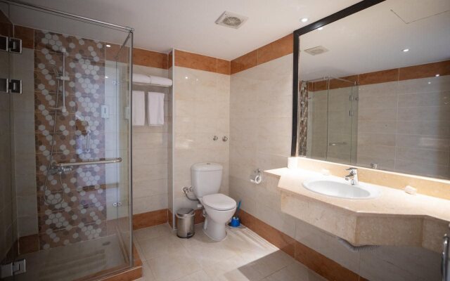 Royal Star Empire Beach Resort