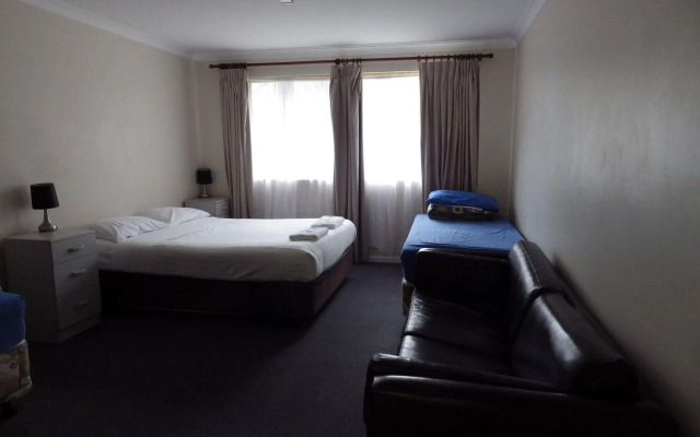Walpole Lodge