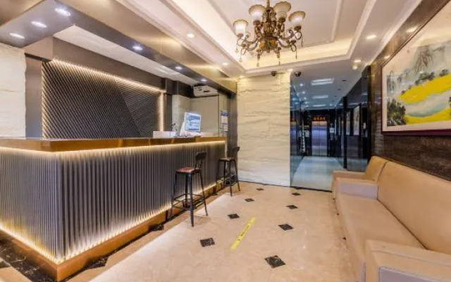 Guangzhou LeMee Hotel (Tianhe Passenger Transport Terminal)