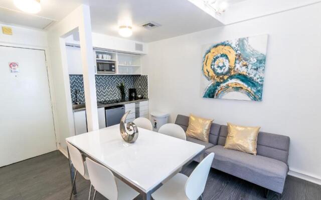 Barbizon On Ocean Drive Apartments