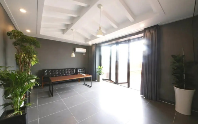 Boeing Hotel, Suseong-gu, Daegu