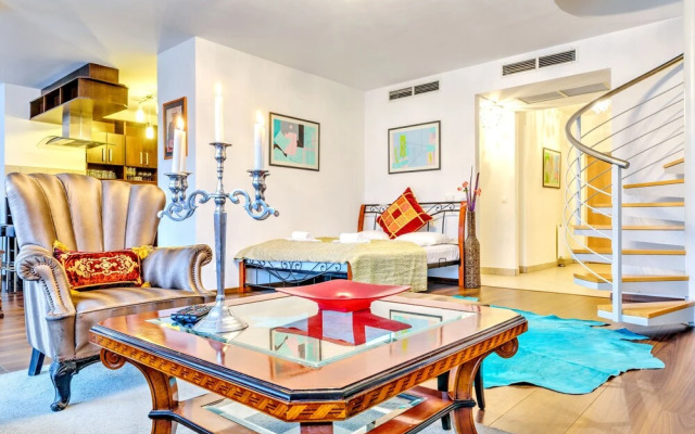 3 Bedroom Paulay Penthouse