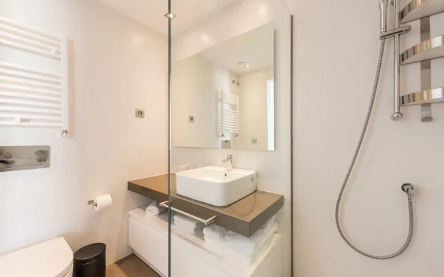 Torre de Madrid Executive - MADFlats Collection