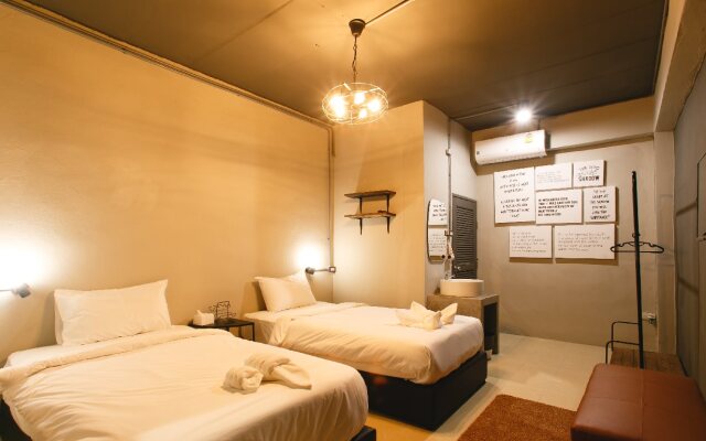 Bedtime Story at Chiang Mai - Hostel