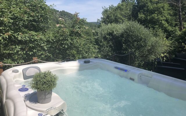 Domaine Les Deux Roches