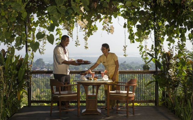 The Longhouse, Jimbaran - Bali