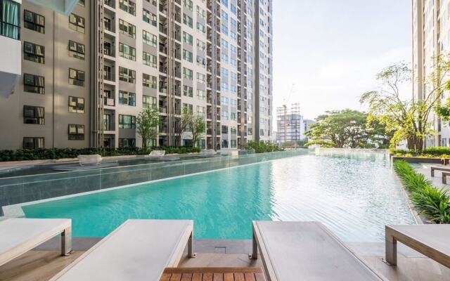 The Base Condo Pattaya by Supee