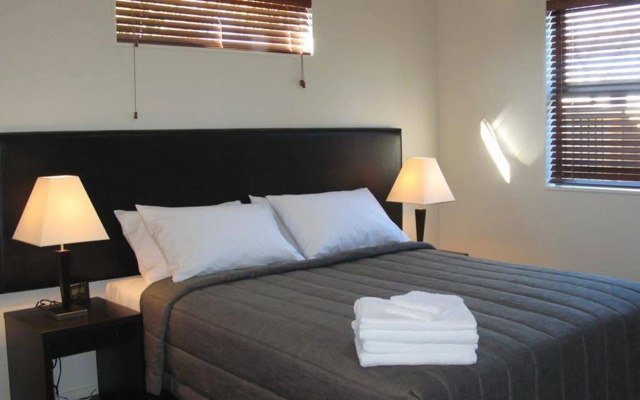 Pegasus Gateway Motels and Apartments