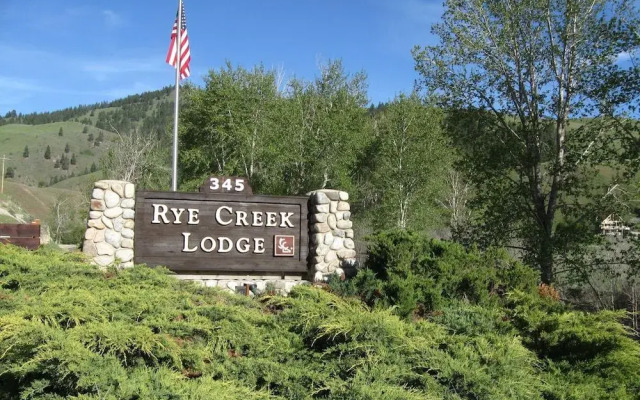 Rye Creek Lodge
