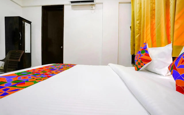 Fabhotel Woods Regency