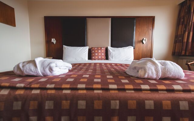 Muthu Glasgow River Hotel