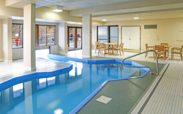 Whitefish Riverfront Hotel