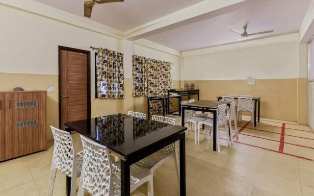 OYO 16642 Flagship Hotel Mahadev