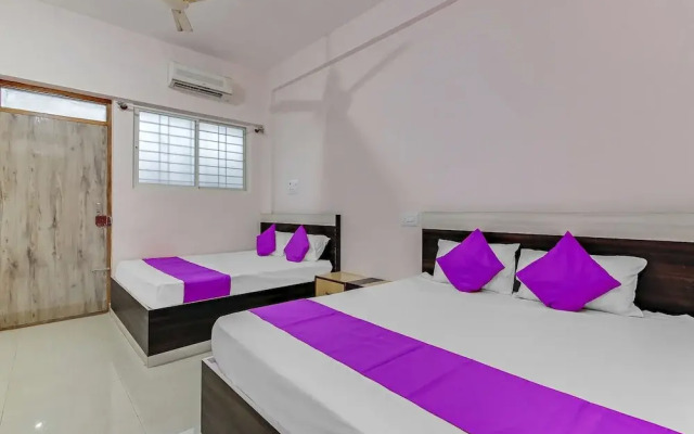 SPOT ON 45666 Pavan Residency