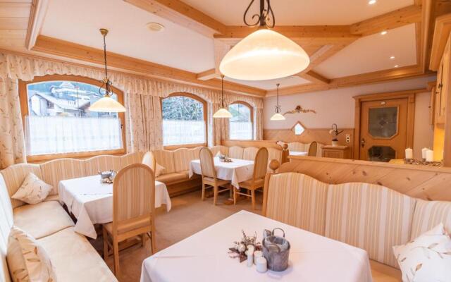 Hotel Garni Tina Appartement