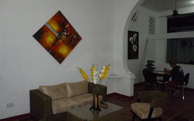 Luna Nueva Hostel