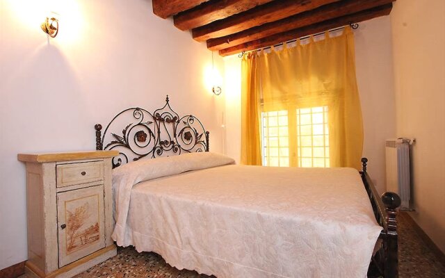 City Apartments - Boteri