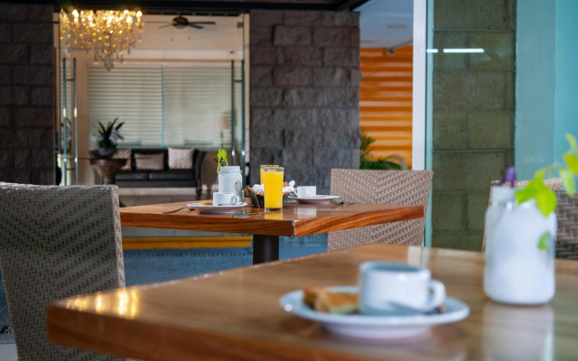 Container Inn Hotel Aeropuerto