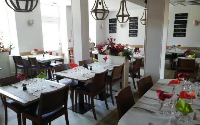 Hotel de la Poste Chez Cécile