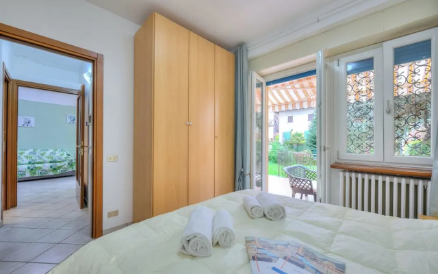 Leonardo House Garden Stresa Center