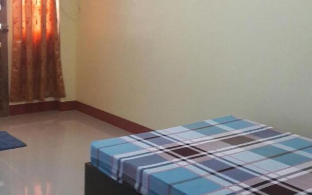 Mayon Lodging House