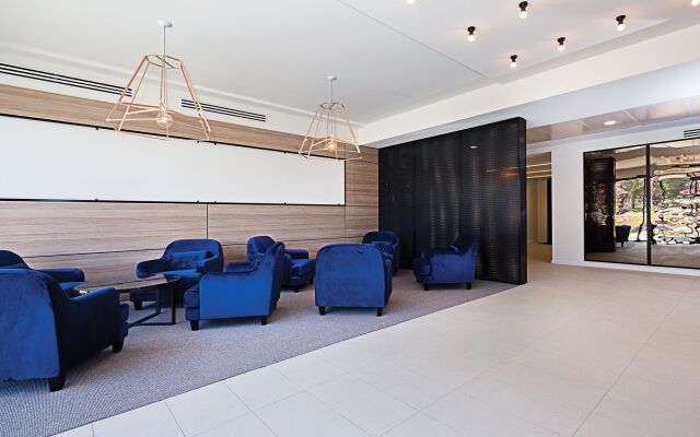 Mantra MacArthur Canberra
