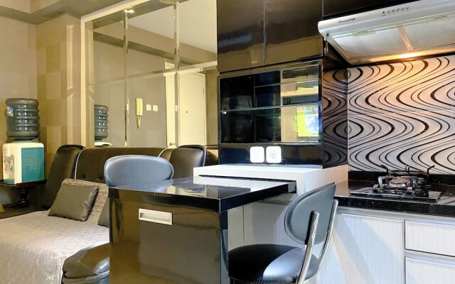 Best Strategic And Homey 2Br At Bassura City Apartment