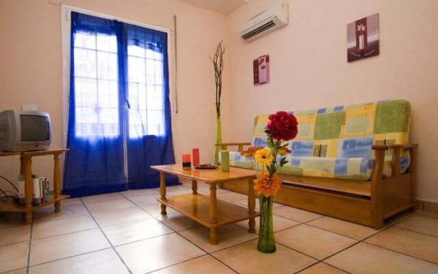 Dana Madrid Apartamentos