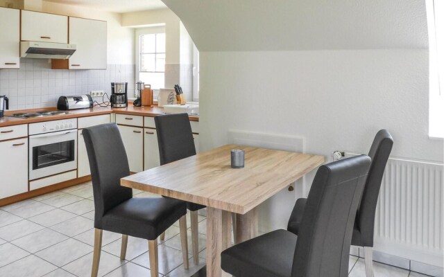 Beautiful Apartment in Emmelsbüll-horsbüll With Wifi and 1 Bedrooms