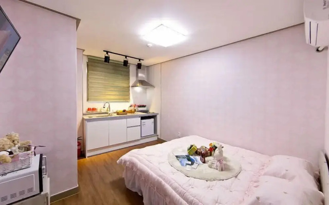 Boryeong Laon Pension