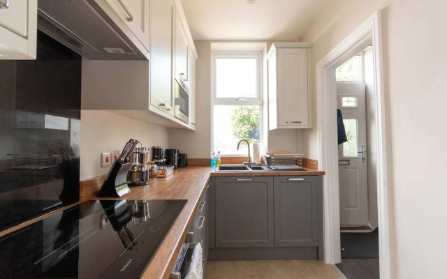 Host Stay Argie House