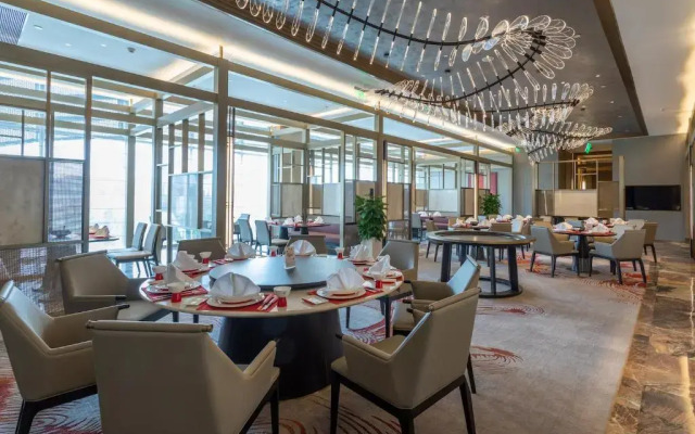 HUALUXE Xi an Chanba by IHG